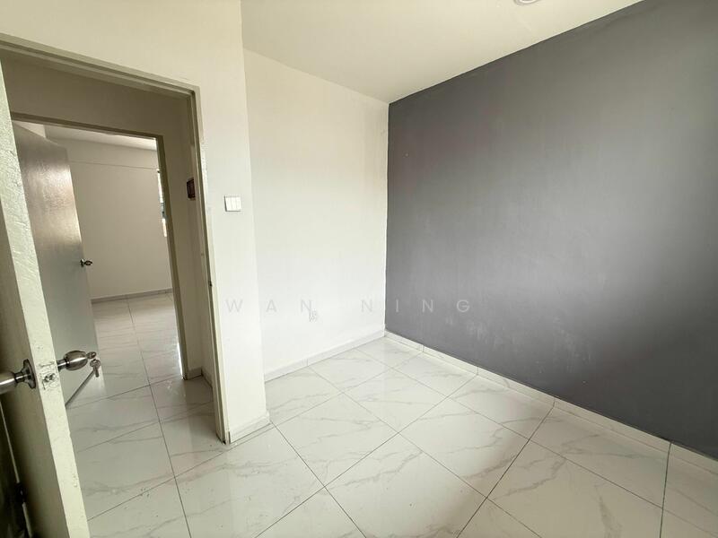 Untuk Dijual - Taman Johor jaya ( fully renovated )