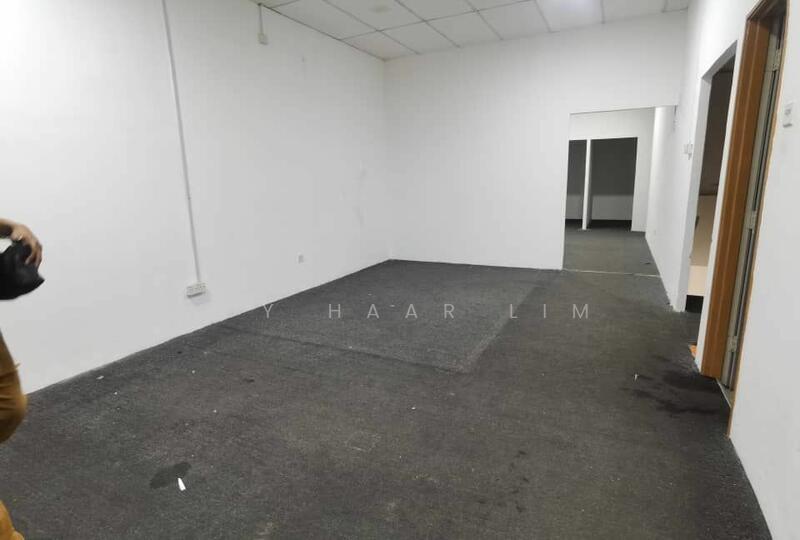 For Sale - ROI 6% Pusat Perdagangan Alam Jaya Bandar Puncak Alam