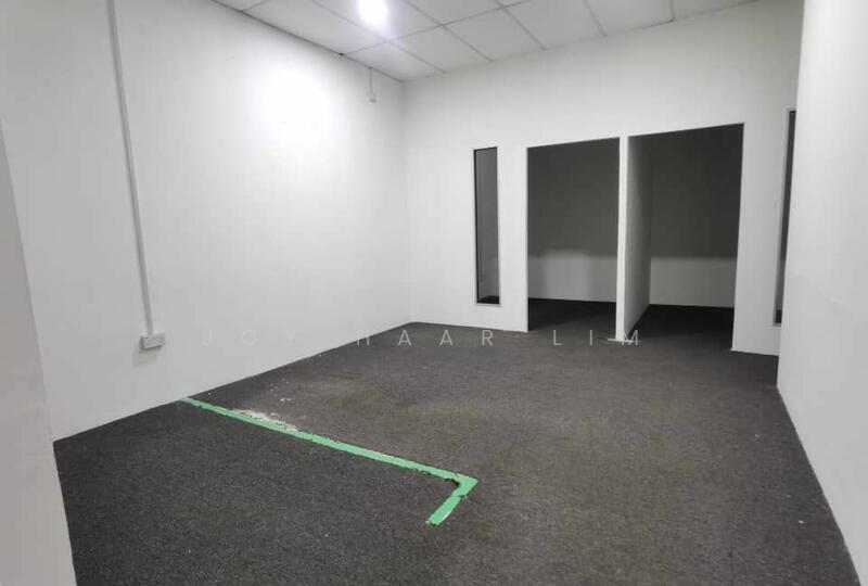 For Sale - ROI 6% Pusat Perdagangan Alam Jaya Bandar Puncak Alam