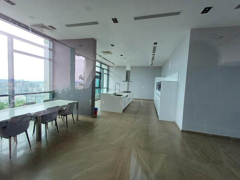 For Sale - Vogue Suites One