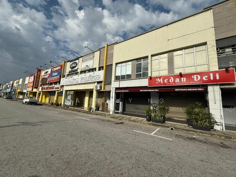 For Rent - Facing Main Road, Adenium, Bukit Beruntung, Rawang