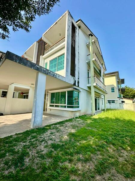 Untuk Dijual - Bukit Dumbar Residences