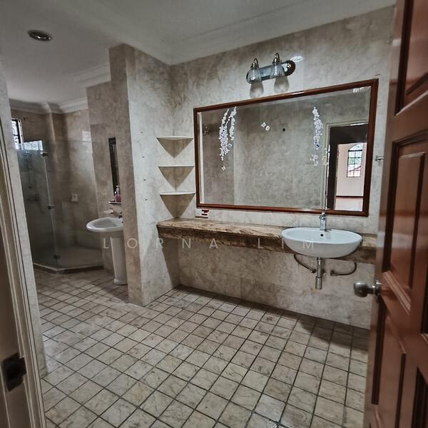 Untuk Dijual - Kota Damansara