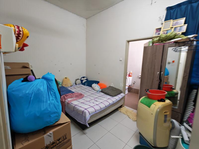 For Sale - Bandar Saujana Putra Jalan SP9