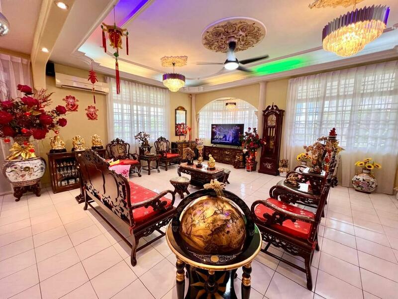 For Sale - Bungalow at Taman Perling