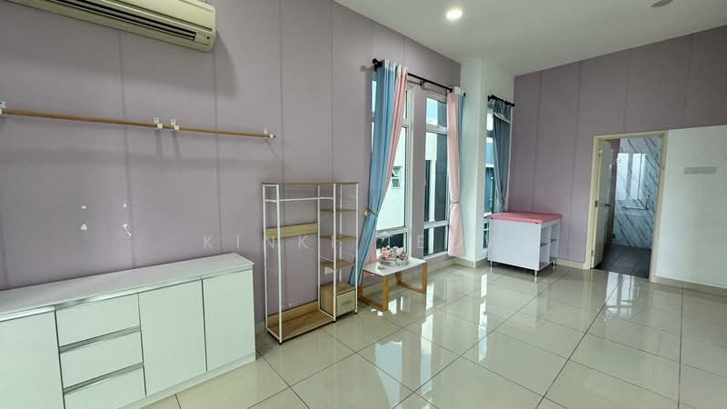 Cluster House for Sale in Taman Nusa Sentral (Iskandar Puteri (Nusajaya)) - Kinki Teow - Living Room - PropertyGuru.com.my