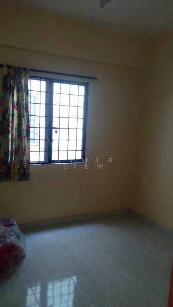 Rumah Flat untuk Dijual di Taman Mastiara - Wymer Liew - PropertyGuru.com.my