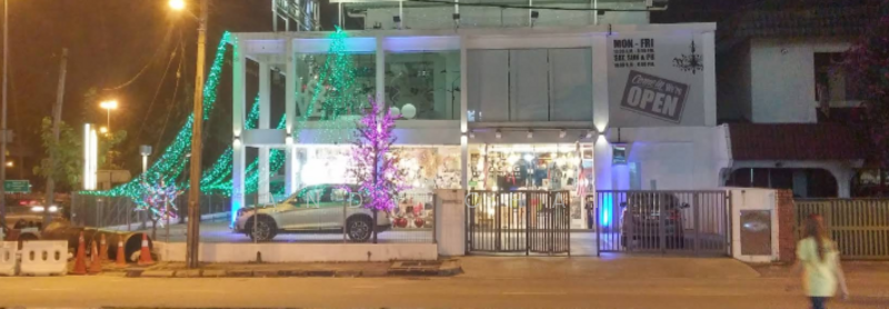 For Rent - Corner Commercial semi D