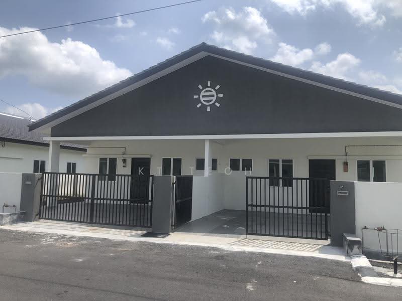Rumah Teres 1-Tingkat untuk Dijual di Bandar Baru (Teluk Intan) - KT Teoh - Exterior - PropertyGuru.com.my