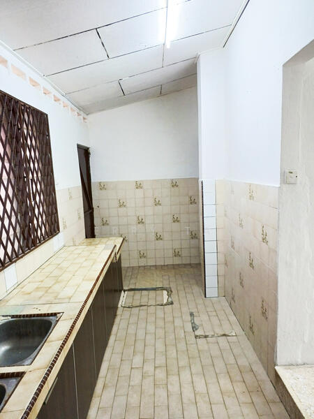 Untuk Disewa - 2 storey terrace house
