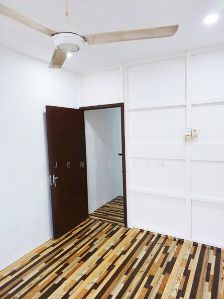 Untuk Disewa - 2 storey terrace house