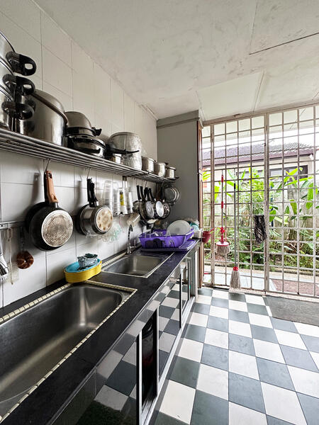 Untuk Dijual - Bangsar