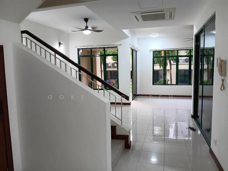 For Rent - Nadia Parkfront