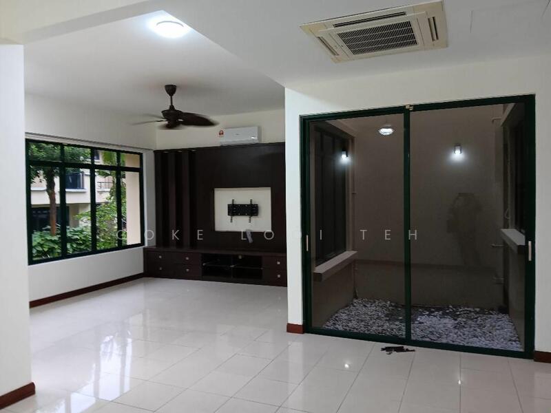 For Rent - Nadia Parkfront