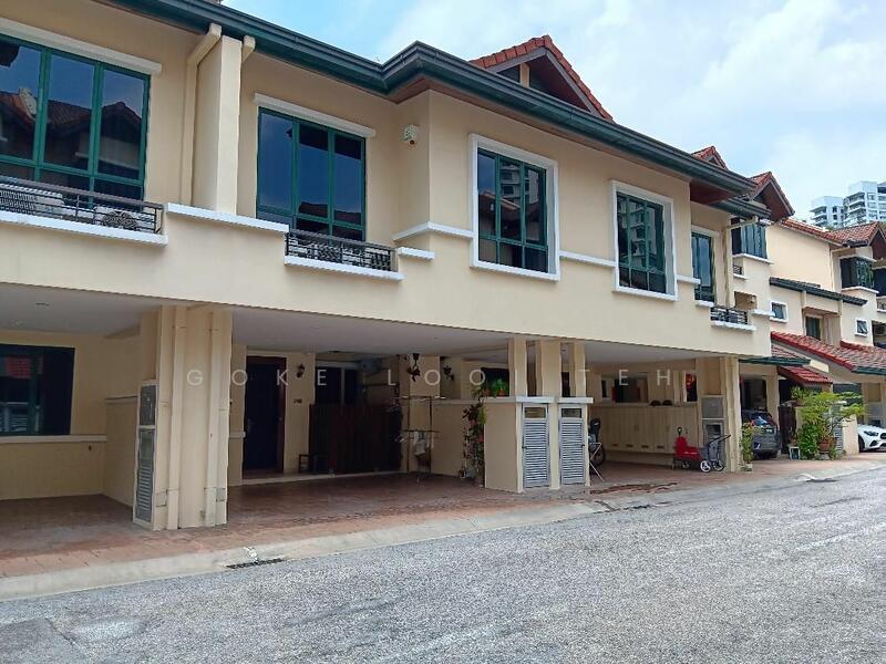 For Rent - Nadia Parkfront