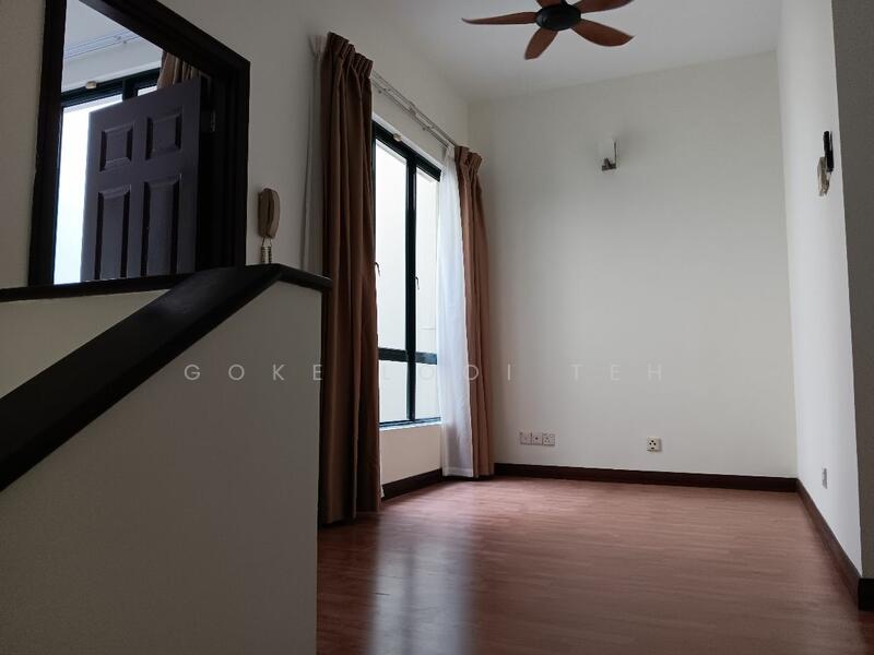 For Rent - Nadia Parkfront