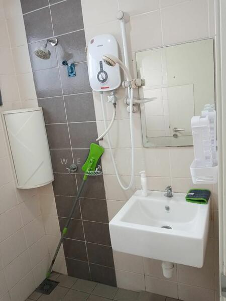 For Rent - I Residence