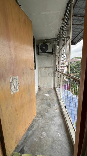 Untuk Dijual - Seksyen 4 Wangsa Maju Flat Block A