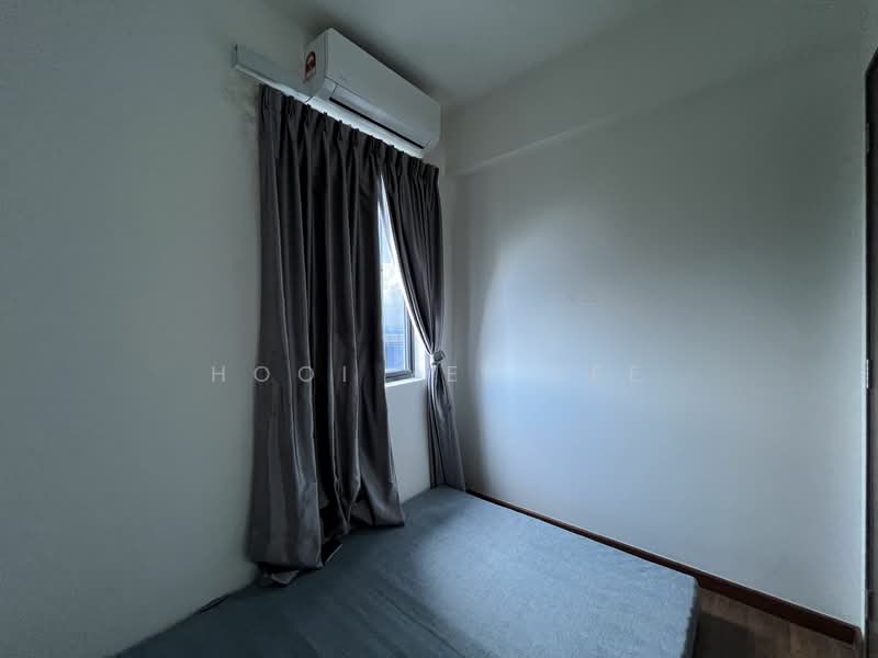 Kediaman Servis untuk Dijual di Country Garden Central Park - Hooi Yee Lee - PropertyGuru.com.my