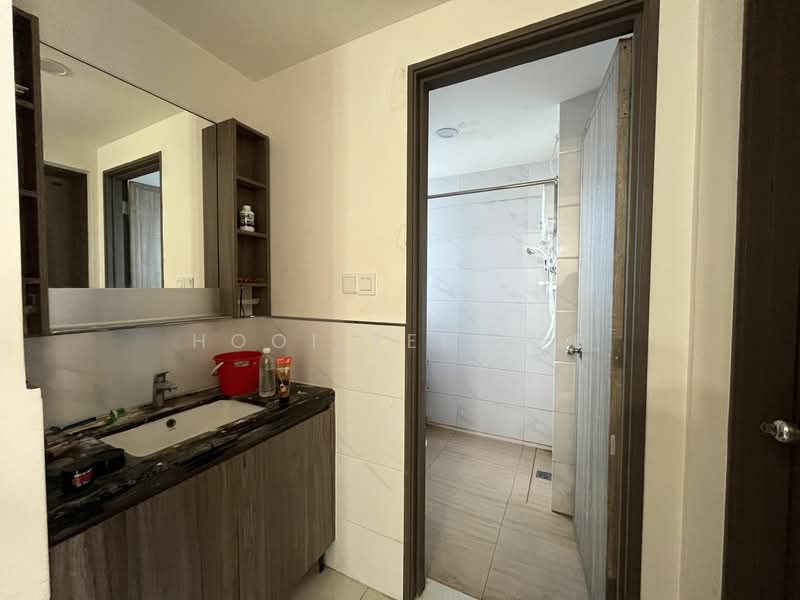 Kediaman Servis untuk Dijual di Country Garden Central Park - Hooi Yee Lee - PropertyGuru.com.my