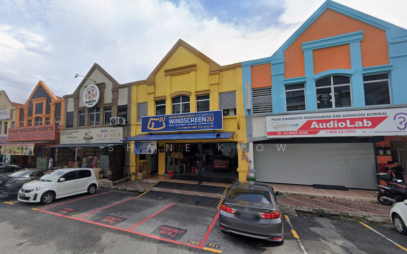 Untuk Dijual - Medan Pusat Bandar Baru Bangi Seksyen 9 ROI 5.2% MAIN ROAD 2 Storey Shop