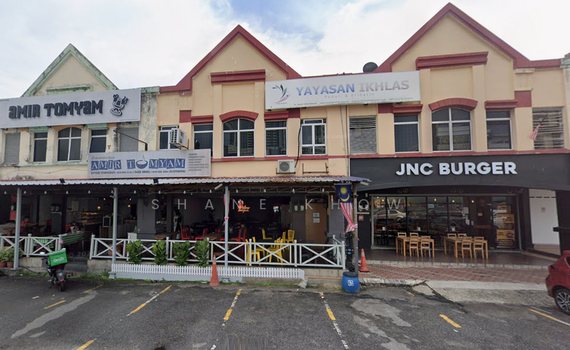 Untuk Dijual - Medan Pusat Bandar Baru Bangi Seksyen 9 ROI 5.2% MAIN ROAD 2 Storey Shop