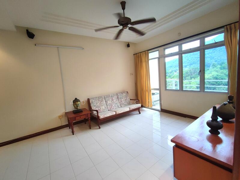 For Sale - Leader Garden