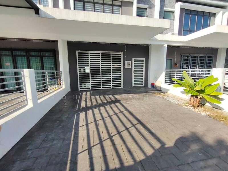 Untuk Disewa - SAUJANA PERDANA