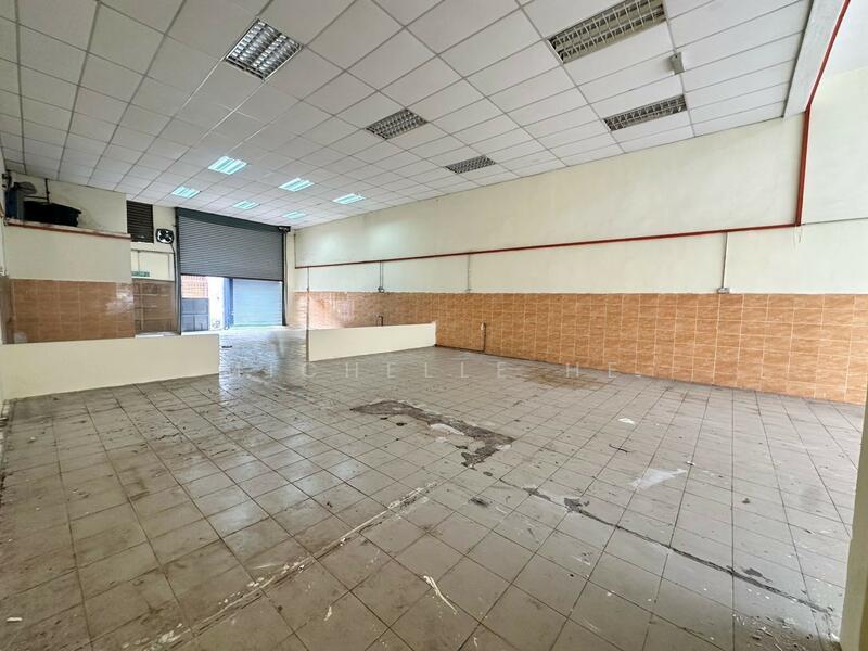 For Rent - Gelang Patah/ 1.5 Storey Factory/ For Rent