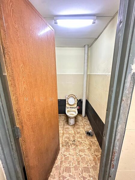 For Rent - Gelang Patah/ 1.5 Storey Factory/ For Rent