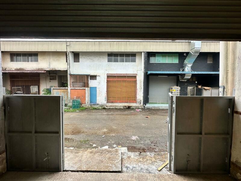 For Rent - Gelang Patah/ 1.5 Storey Factory/ For Rent