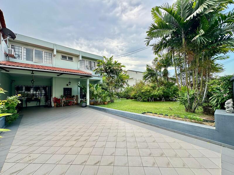 For Sale - [Semi Detached - 4550 sqft] 2-Storey House SS5 Kelana Jaya