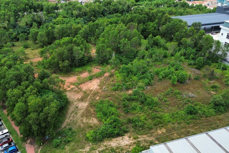 For Sale - ( Converted ) Bukit Jelutong Industrial Land