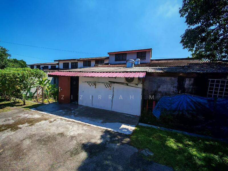 Untuk Dijual - Renovated 1 Storey Terrace Taman Manikavasagam