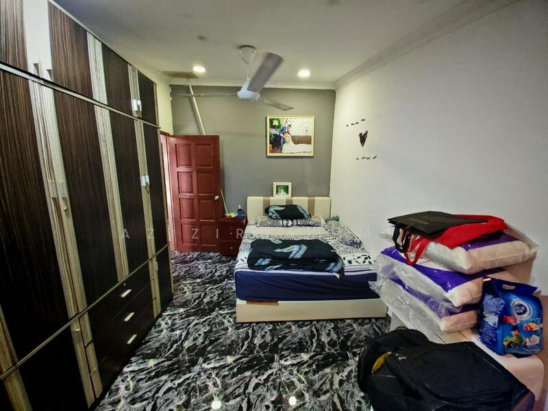 Untuk Dijual - Renovated 1 Storey Terrace Taman Manikavasagam