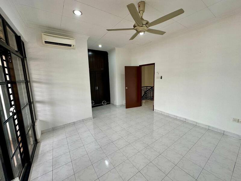 Untuk Dijual - Mutiara Rini Mutiaras Rinis