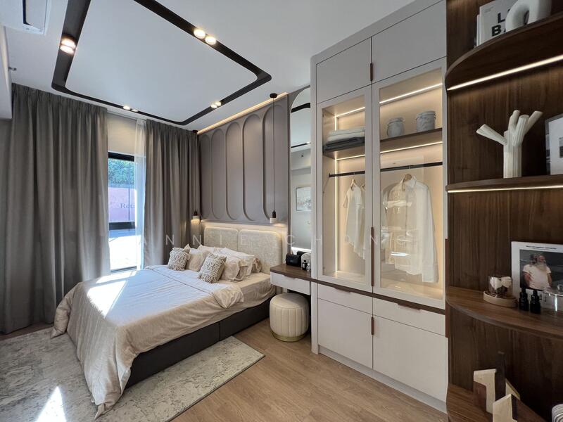 For Sale - Sunway Flora 2