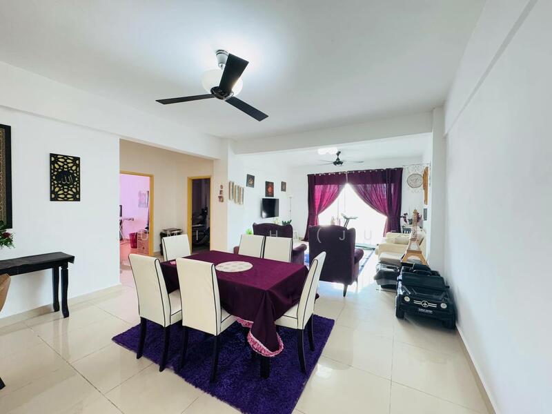 WTS/SALE Huge Size Maskiara Residences Taman Tun Dr Ismail For SaleAsking Price : RM550,000Det