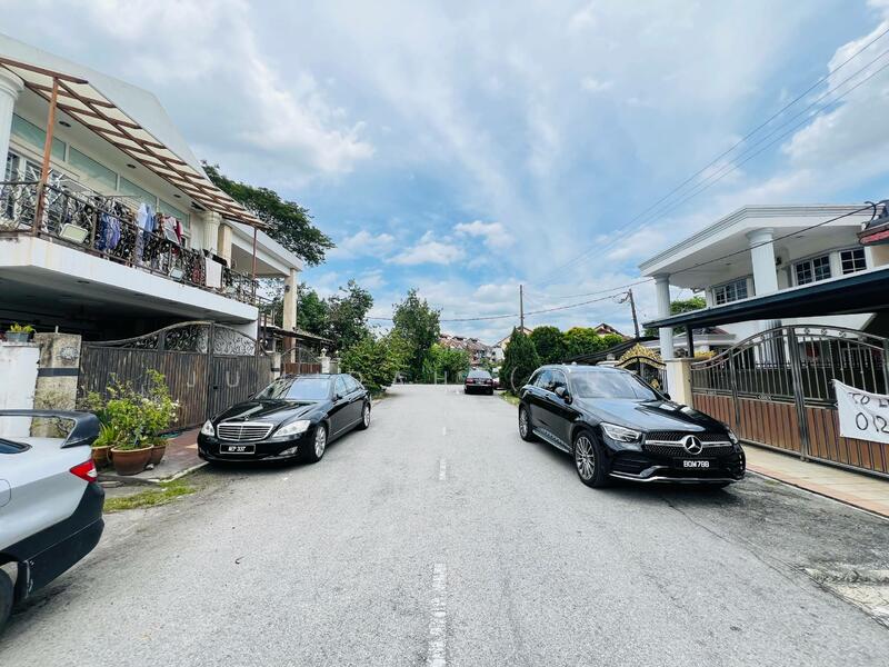 Renovated & Extended Double Storey Terrace Taman Selayang Indah Selayang Batu Caves