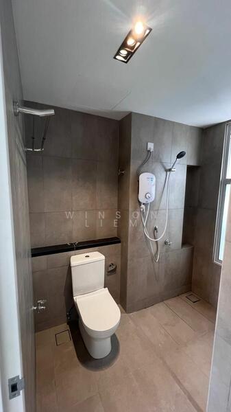 For Rent - Emerald Hill
