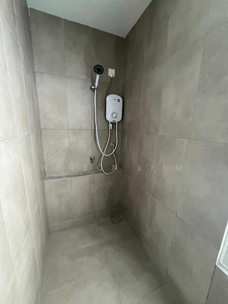 For Rent - Emerald Hill