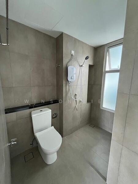 For Rent - Emerald Hill