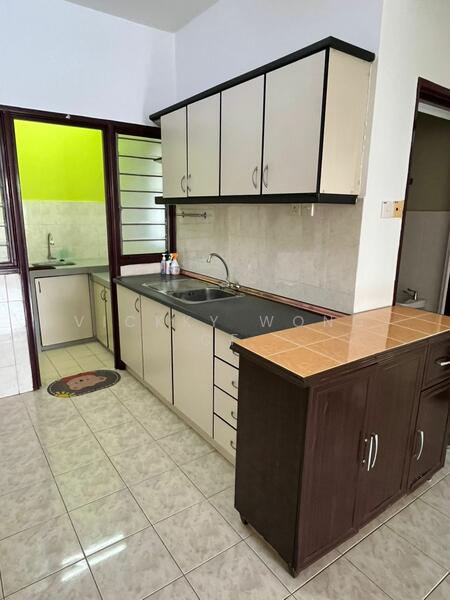Untuk Disewa - Pandan Court