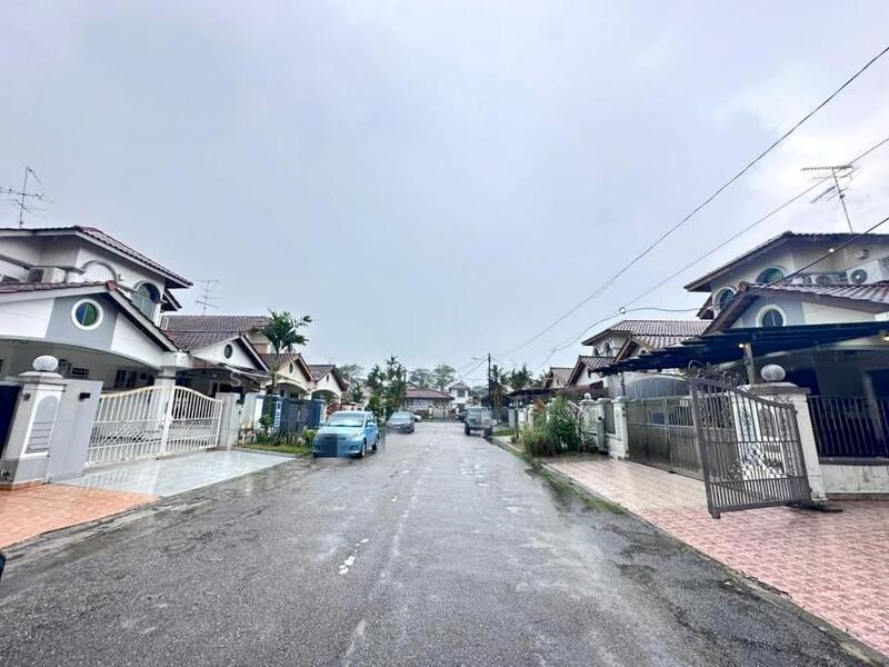 Untuk Dijual - Taman Molek Tamans Moleks