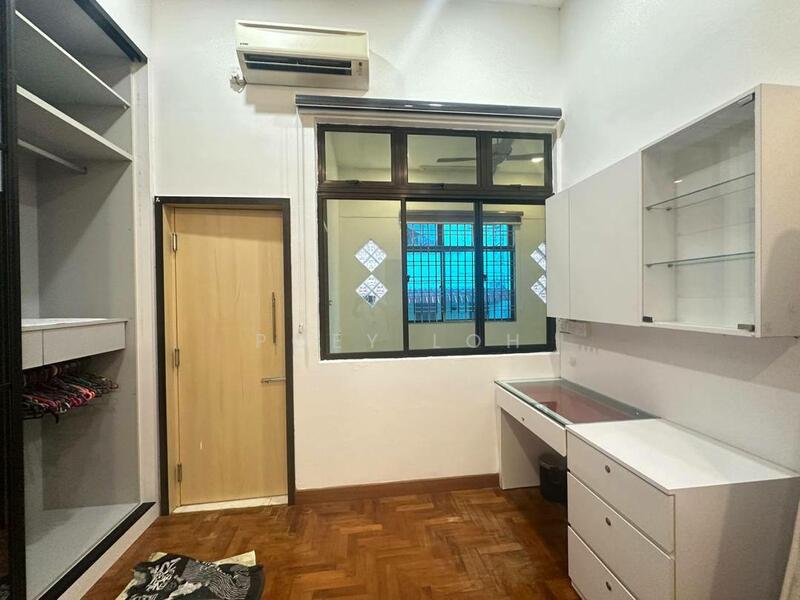 For Rent - Perling Jalau Layang