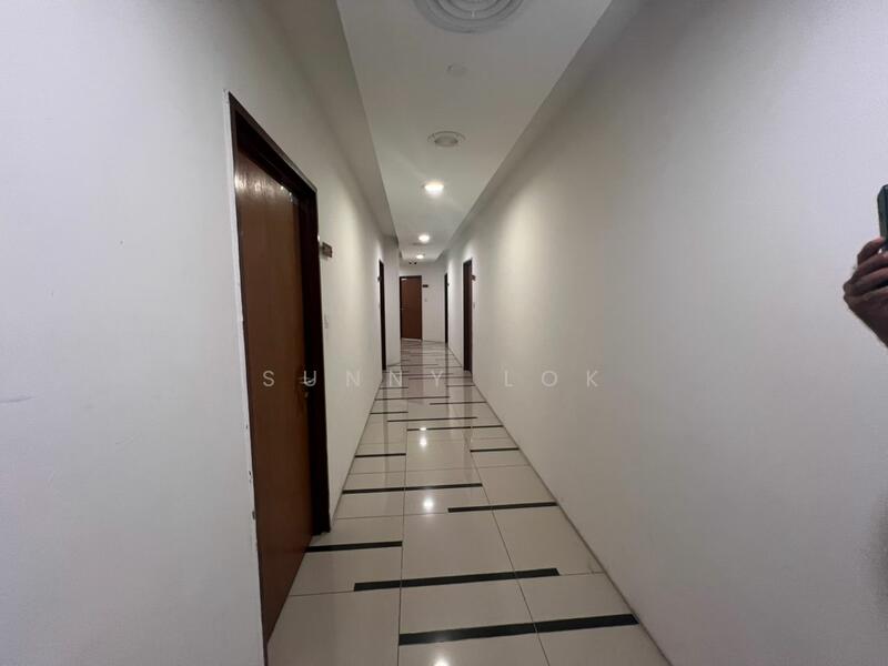 For Sale - One One Eight (118 @ Island Plaza)