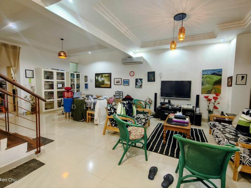 Untuk Dijual - 2-storey Terrace House at Taman Sri Ukay