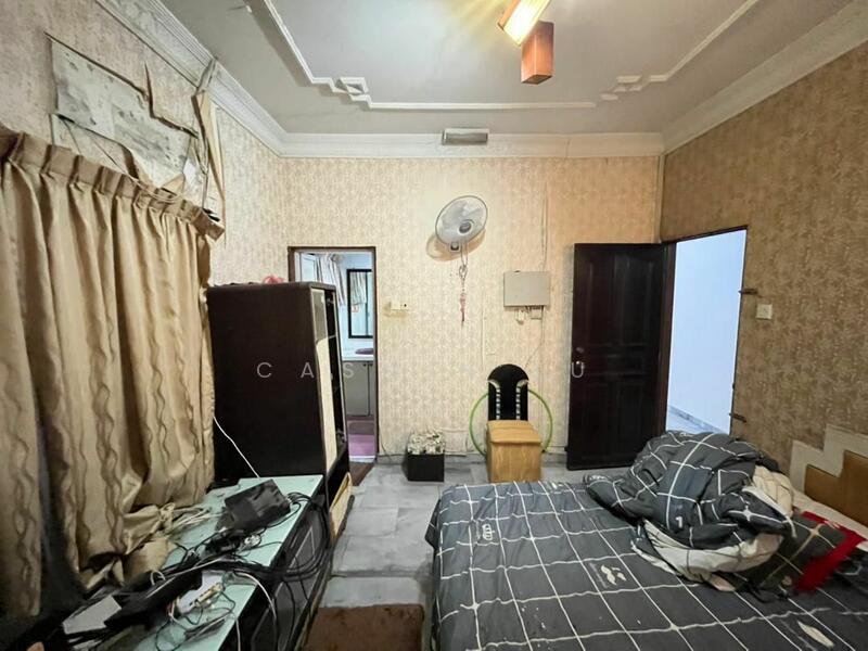 For Sale - Bungalow at Taman Melodies