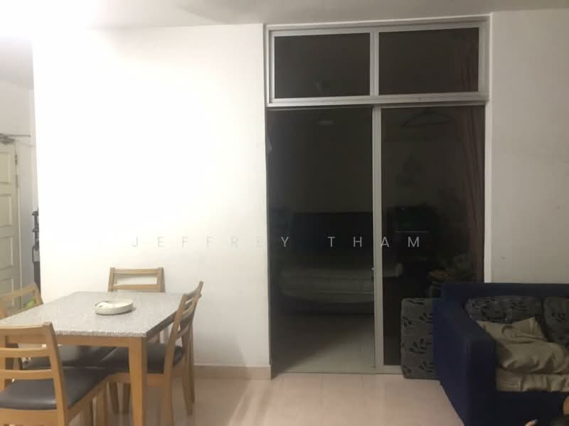 Apartment for Sale at Apartment Bayu - Jeffrey Tham - Dining Room - PropertyGuru.com.my