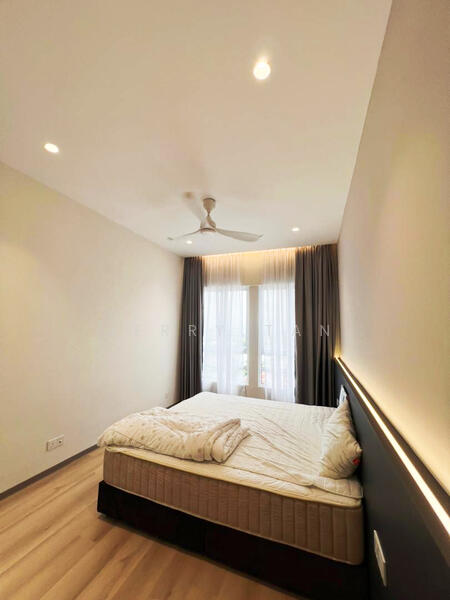 Untuk Disewa - The Amarene